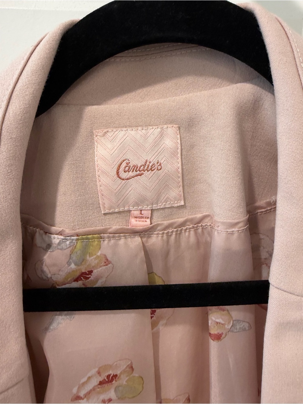 Candie's Soft Blush Pink Women's Tailored Blazer - Picture 2 of 4